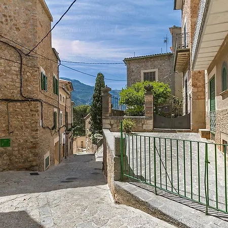 Holiday home Town House Cas Decu Fornalutx